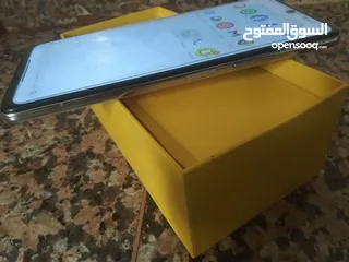  9 بوكو x3gt شبه جديد