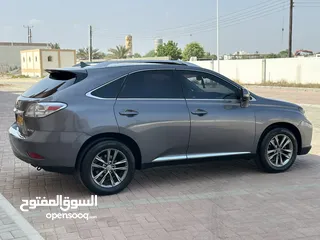  3 لكزس RX 350 فورويل