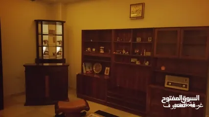  11 شقه للإيجار  ضاحية الرشيد​