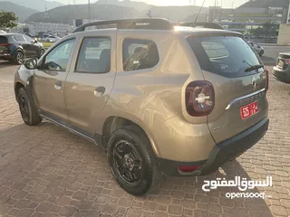  3 Renault Duster 2019