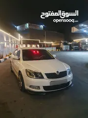  4 سكودا رمش للبيع