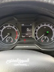  5 سكودا اوكاتفيا 1500 بنزين