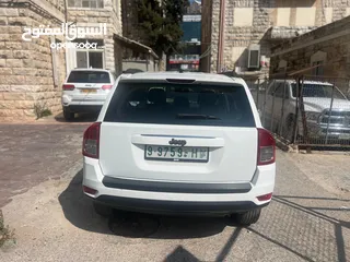  3 جيب كومبس ماطور 2000 بنزين اتومات انتاج 2014.   يد 0 عداد km اصلي 164000