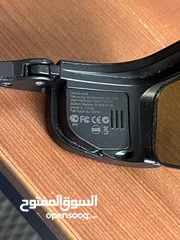  3 نظارات ثلاثية الابعاد لتلفزيون سامسونج  3D active glasواحده شغاله+2 بحاجه لزجاجة والجميع بعشرة دينار