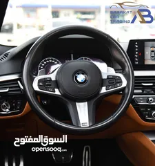  10 بي ام دبليو الفئة الخامسة سبورت بكج وارد وكفالة الوكالة2020 BMW 530e Plug In Hybrid M Sport Package