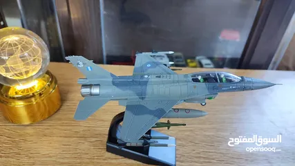  1 نموذج طائرة حديد F16