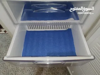  10 ديب فريزر توشيبا بالضمان