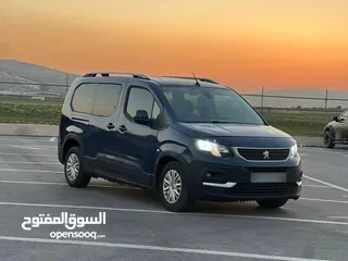  8 بيجو رفتر /2019 ماتور 1600 جير عادي 6+1 ركاب