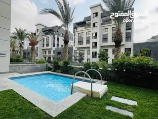  2 دوبلكس للبيع في تريو جاردنز التجمع الخامس فوري 260م بجاردن متشطب سمارت بالجولدن سكوير Trio Gardens.