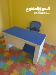  7 عرض خاص مكتب موظف / مكتب دراسي مع كرسي