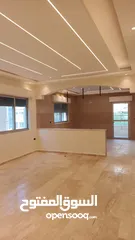  4 شقة مساحة 220م مميزة جداً للبيع طابقية كل طابق شقة / اسكان المهندسين مقابل منطقة حي الصحابة