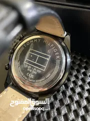  4 ساعة Tommy hilfiger البيع بسعر مغري