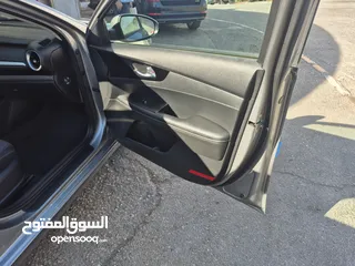  5 كيا سيراتو 2021 دهان شركة بوضع ممتاز جدا صالون بالنايلون بحالة الشركة .