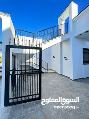  2 منزل جديد تشطيب 2024 للإيجار بسعر 1850د عين زارة زويته بالقرب من مسجد عثمان بن عفان الحراتي
