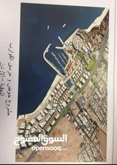  1 أرض استثماري متعدد الاستخدام على كورنيش العقبه 50 م عن البحر تاني قطعه من البحر