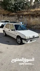  1 بيجو 205 -