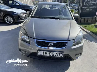  1 Kia rio 2012