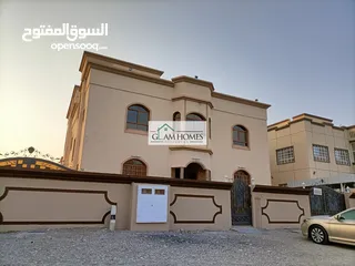  24 Entire property including 4 BR Villa and 3BR Apartments Ref: 400S