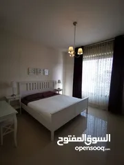  1 شقة مفروشة  (عفش مميز )للايجار في منطقه عبدون.. مع بلكونة