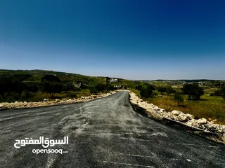  2 ارض للبيع في عمان جاهزة للسكن فورا قرب مرج الحمام من الدوار السابع 19 دقيقة فقط