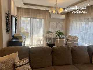  3 شقة طابق ثالث للبيع في ضاحية الامير راشد بمساحة بمساحة بناء 225م