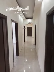  5 شقة للبيع طابق ثاني