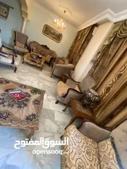  4 طقم كنب شبهً جديد للبيع