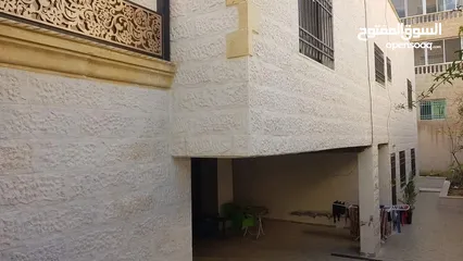 20 منزل مستقل للبيع عمان ضاحية  الامير حسن اخر دخلة مطعم الرملة شارع حمدان البشير