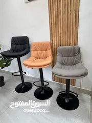  1 كرسي بار عصري للمطبخ هو الخيار الأول مصمم بمعدن قوي قواعد ناعمه و مريحه تعزز من الراحة و الأناقة