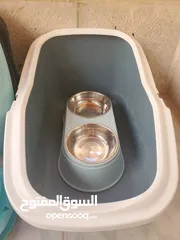  1 Pet Feeder with Stainless Steel Bowls + Litter Box Combo