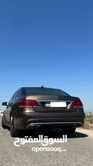  5 مرسيدس E200