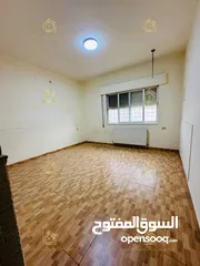  7 شقة فارغة - دير غبار - 3نوم 1ماستر - 200م - بلكونتين - قرب الخدمات العامة