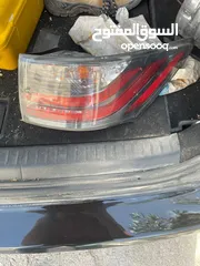  1 للبيع فانوس خلفي يمين أصلي - لكزس CT  معروض للبيع فانوس خلفي (جهة اليمين) أصلي بحالة وكالة جديد جداً