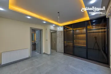  3 شقة فاخرة للايجار طابق ثالث من روف بموقع مميز في عبدون / ref 720