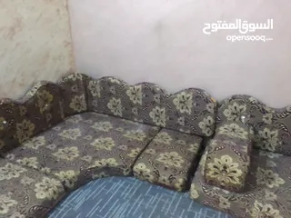  3 طقم عربي مع مساند اسفتح