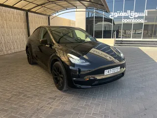  4 Tesla modelY DUALMOTOR 2022