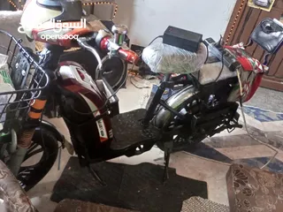  2 دراجه كهربائيه للبيع