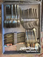  12 3 فضيات نوع Drexel Heritage امريكي + طاولة ايكيا