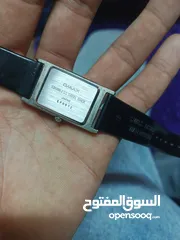  3 ساعة شغاله بحاجة  إلى بطاريات