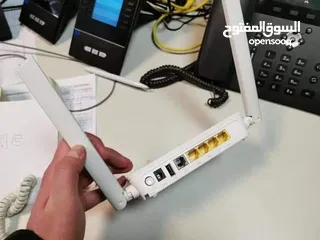  4 راوترات لتوسعةwifi 5g للفايبر وكل الشبكات  هواوي ac1200  موجتين 2.4+5g السرعة  867 ميجا لموجة 5g 3