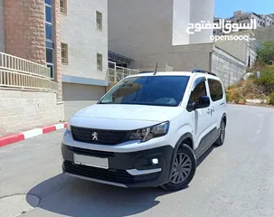  2 مطلوب ركز مطلوب سيارة بيجو ريفتر اوتامتيك ضروري تكون اوتامتيك