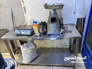  29 عدة مطعم كامله استعمال خفيف