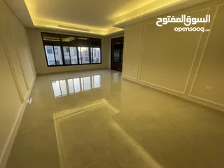  2 شقة للايجار في دير غبار ( Property 40162 ) سنوي فقط