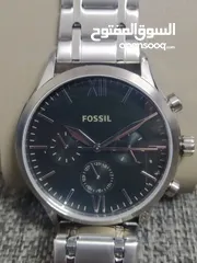  3 ساعة fossil أصليه فخمه بالكرتونه