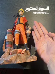  4 Naruto uzumaki , statue 30cm tall