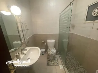  9 شقة للايجار في ام اذينه ( Property 37120 )-174985920