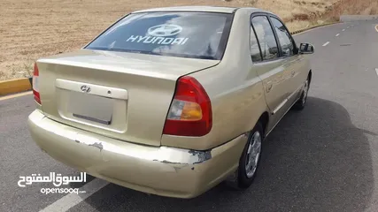  1 هونداي فيرنا