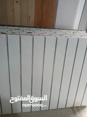  8 ديكور محل مستعمل للبيع بحاله جيده للبيع  متوفر أيضا ً الواح ديكور مفرزه مستعمل سعر اللوح 18دينار