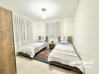  5 شقة للإيجار في عين منجد