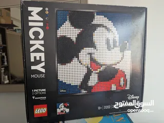  1 Lego Disney Mickey mouse 2568 pieces